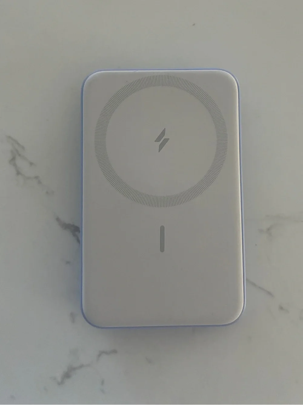 Anker Magnetic Wireless Power Bank Portable Charger w/ PopSocket Light Blue EUC